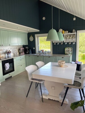 غرفة لتناول الطعام