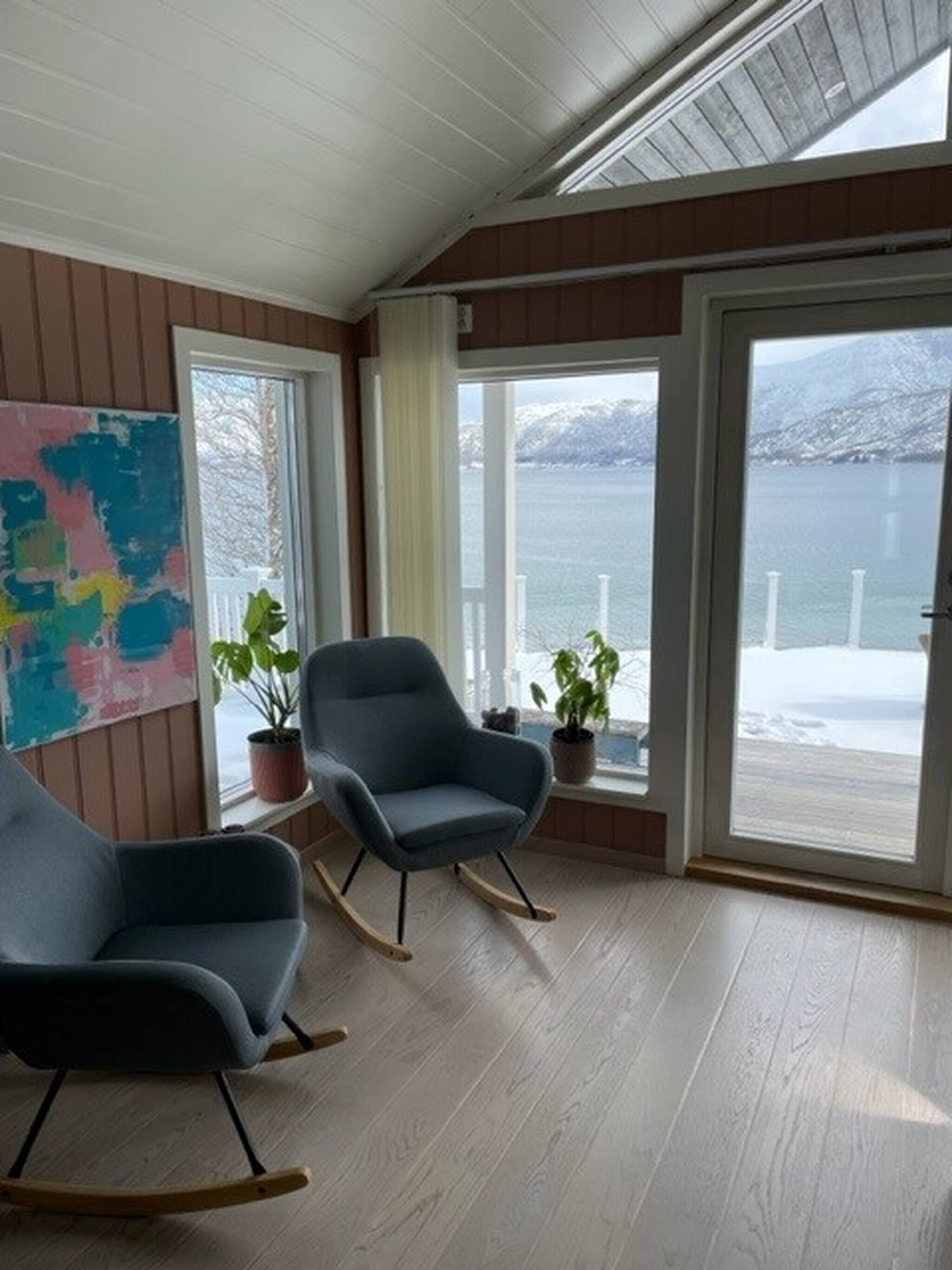 المنشأة من الداخل