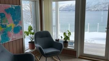 Cabin, 3 Bedrooms | Interior