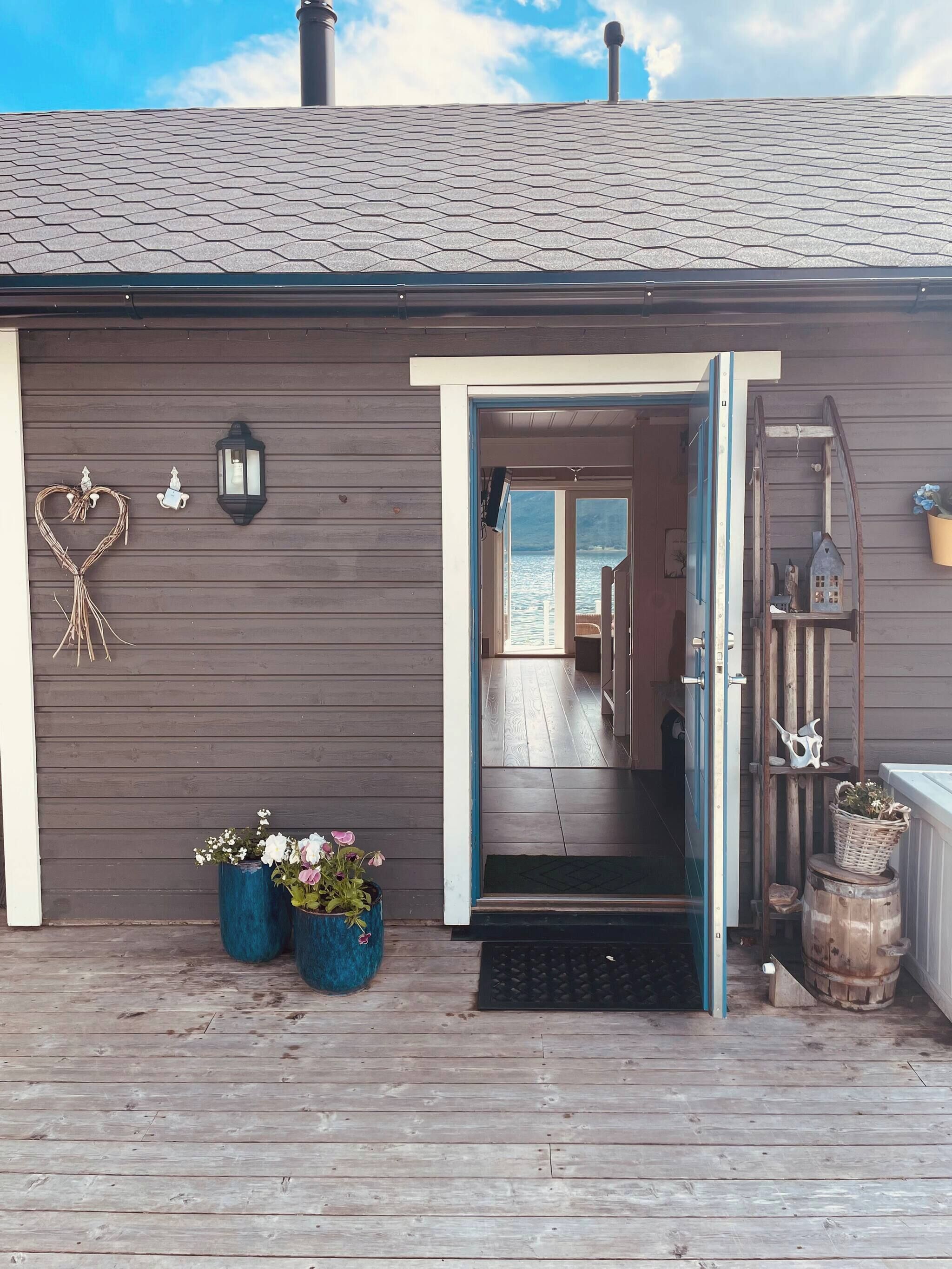 Cabin, 3 Bedrooms | Exterior detail