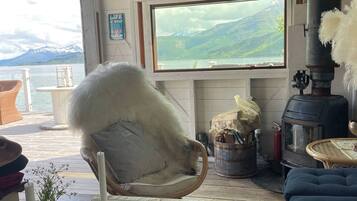 Cabin, 3 Bedrooms | Living room