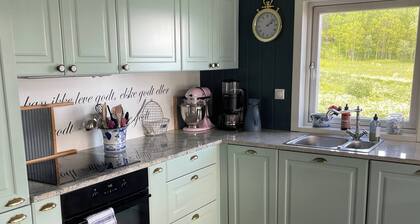 Cottage for Rent by the sea