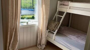 Cabin, 3 Bedrooms | 3 bedrooms