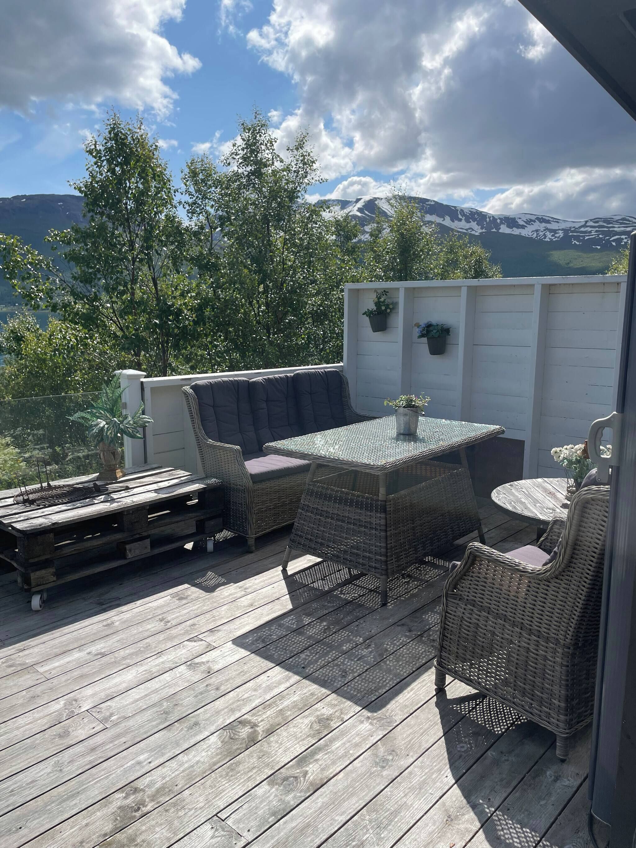Cabin, 3 Bedrooms | Outdoor dining