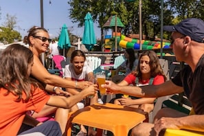 Property grounds - ZEcamping 4* 4km plage parc aquatique fitness dog friendly club enfant (Saint-Sulpice-de-Royan)