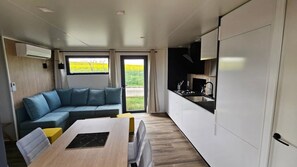 Interior - ZEcamping 4* animé avec piscine couverte (Caro)