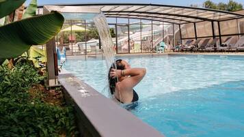 Piscine couverte, piscine chauffée