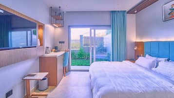 Bureau, espace de travail pour ordinateur portable, Wi-Fi gratuit