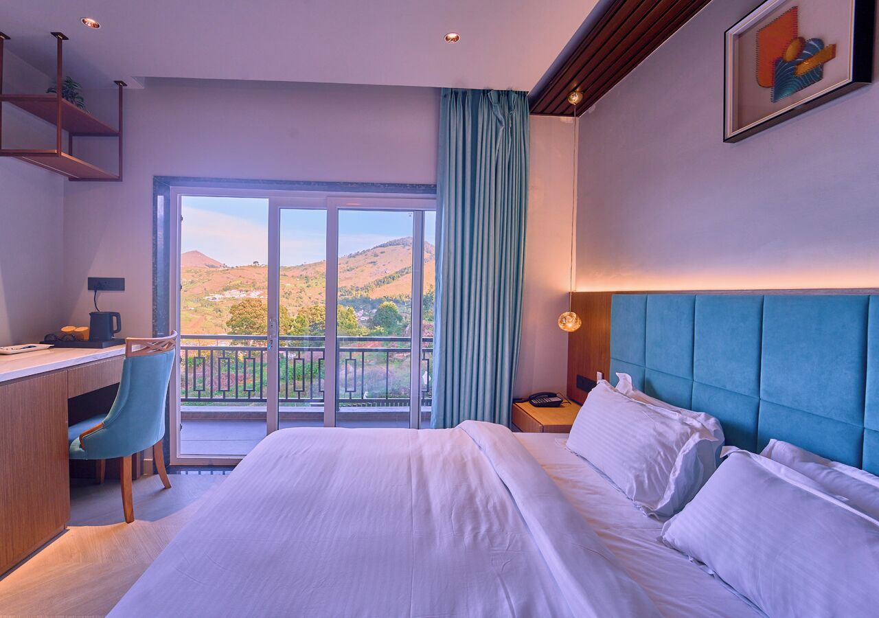 Desk, laptop workspace, free WiFi