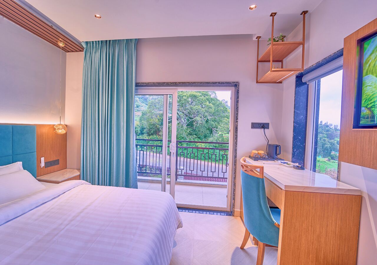 Deluxe Room, Balcony, Mountain View | Desk, laptop workspace, free WiFi