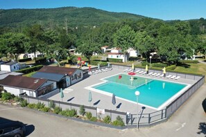 Pool - ZEcamping 4* pataugeoire pet friendly sauna locatif TV 32m2 4 pers (Foix)
