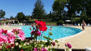Pool - ZEcamping 5 étoiles chiens acceptés tennis et piscine (Gourdon)