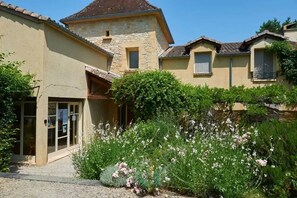 Exterior - ZEcamping 5 étoiles chiens acceptés tennis et piscine (Gourdon)