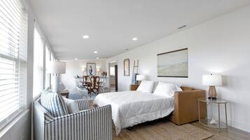 Iron/ironing board, travel cot, WiFi, bed sheets