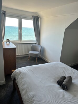 3 Schlafzimmer, Bügeleisen/Bügelbrett, WLAN, Bettwäsche