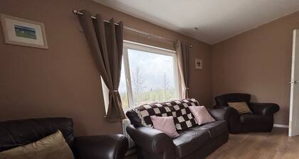 Christinas Cottage - Family- Garden-wifi-sleeps 6