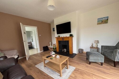 Christinas Cottage - Family- Garden-wifi-sleeps 6