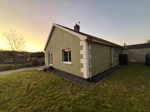 Christinas Cottage - Family- Garden-wifi-sleeps 6