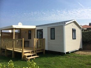 Exterior - ZEcamping 4 étoiles tente TV LV 27m2 (Plomodiern)