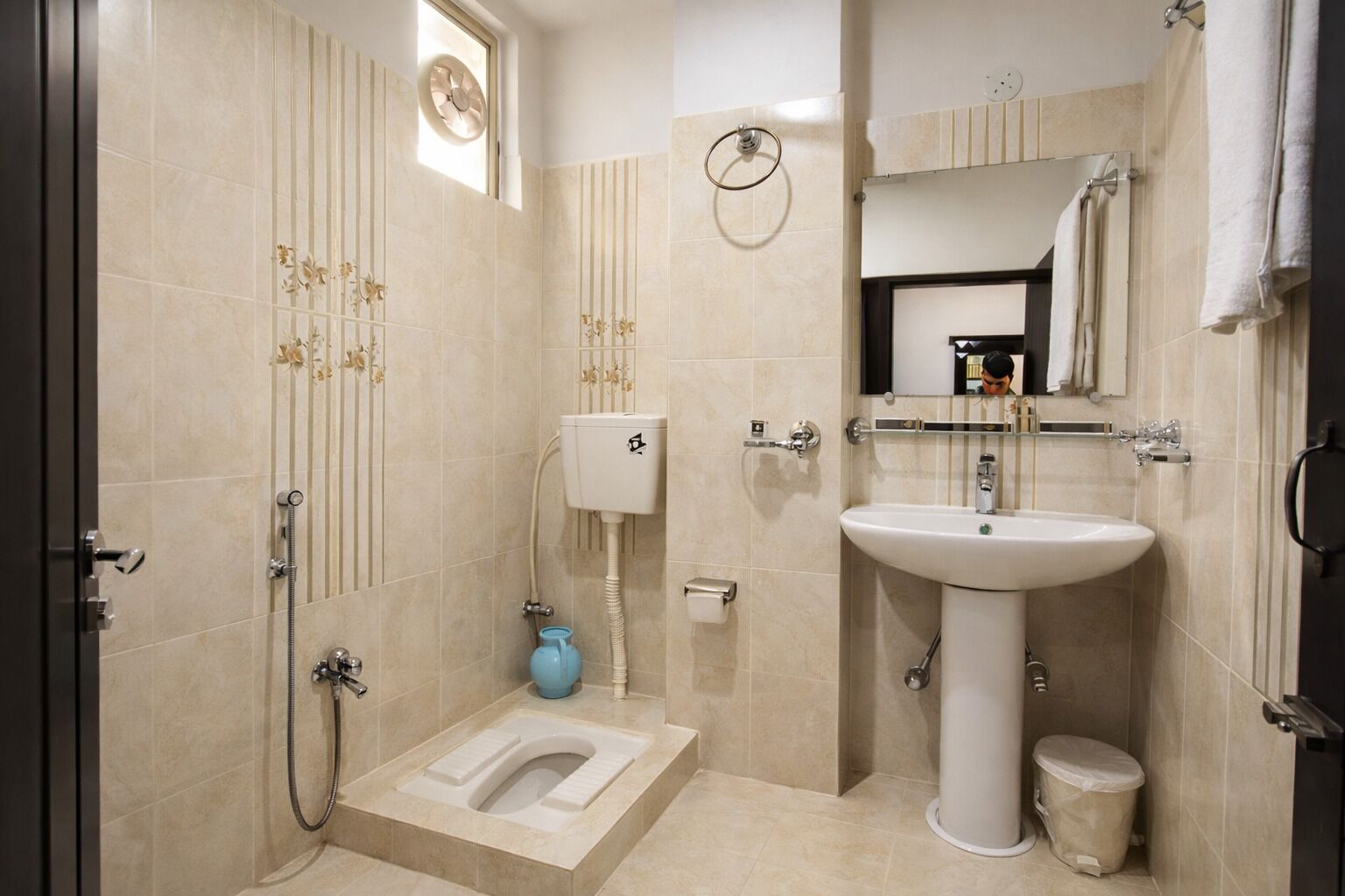 Double or Twin Room | Bathroom | Shower, free toiletries, towels, soap