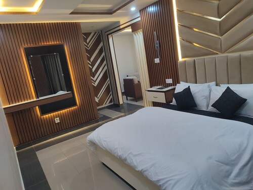 Sapphire Stays Peshawar 