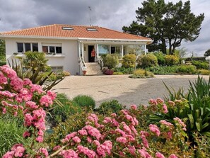 Exterior - ZEcamping 4* animé espace aquatique locatif TV BBQ 32m2 6 pers (Soullans)