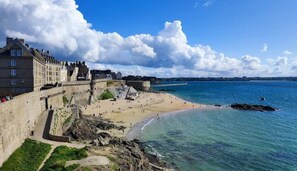 Beach - ZEcamping locatif TV 6 pers (Saint-Malo)