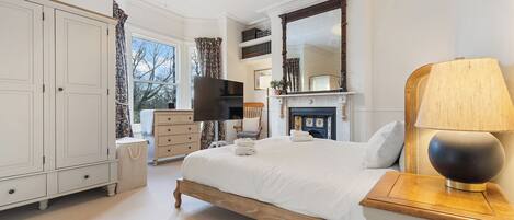 3 habitaciones, tabla de planchar con plancha y wifi gratis