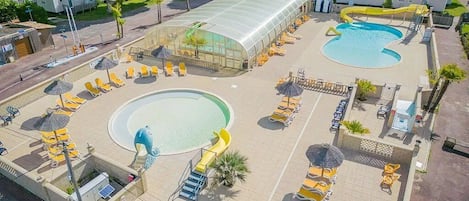 Alberca techada y alberca climatizada