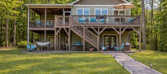 4BR/4.5BA, Screened Porch, Deck, Game Room & More!