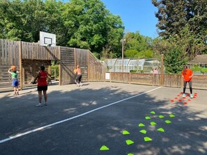 Sportplatz