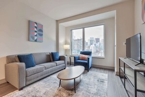 TV, offices - Stylish Apt Downtown Seaport (Boston, MA)