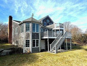 Exterior - Private Green Hill Retreat 3+ bedrooms  w/Private Beach Pass and AC (South Kingstown)