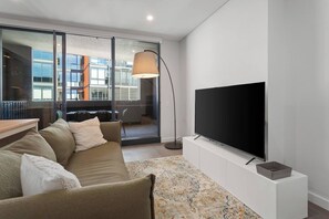 Living area - Zetland Base Urban Comfort near Dining and Transport (Zetland)