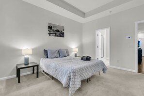 3 makuuhuonetta, vauvan matkasänky, Wi-Fi, vuodevaatteet