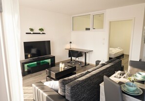 1 chambre, bureau, Wi-Fi, draps fournis