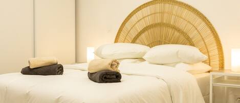 1 chambre, fer et planche Ă repasser, Wi-Fi, draps fournis