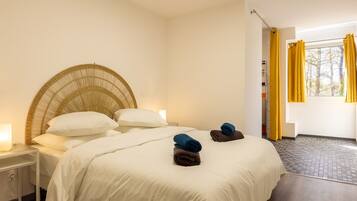 1 chambre, fer et planche Ă repasser, Wi-Fi, draps fournis
