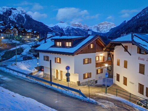 EL TOBIà mountain Apartments VAL DI FASSA in the heart of the DOLOMITES