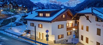 EL TOBIà mountain Apartments VAL DI FASSA in the heart of the DOLOMITES