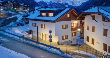 EL TOBIà mountain Apartments VAL DI FASSA in the heart of the DOLOMITES