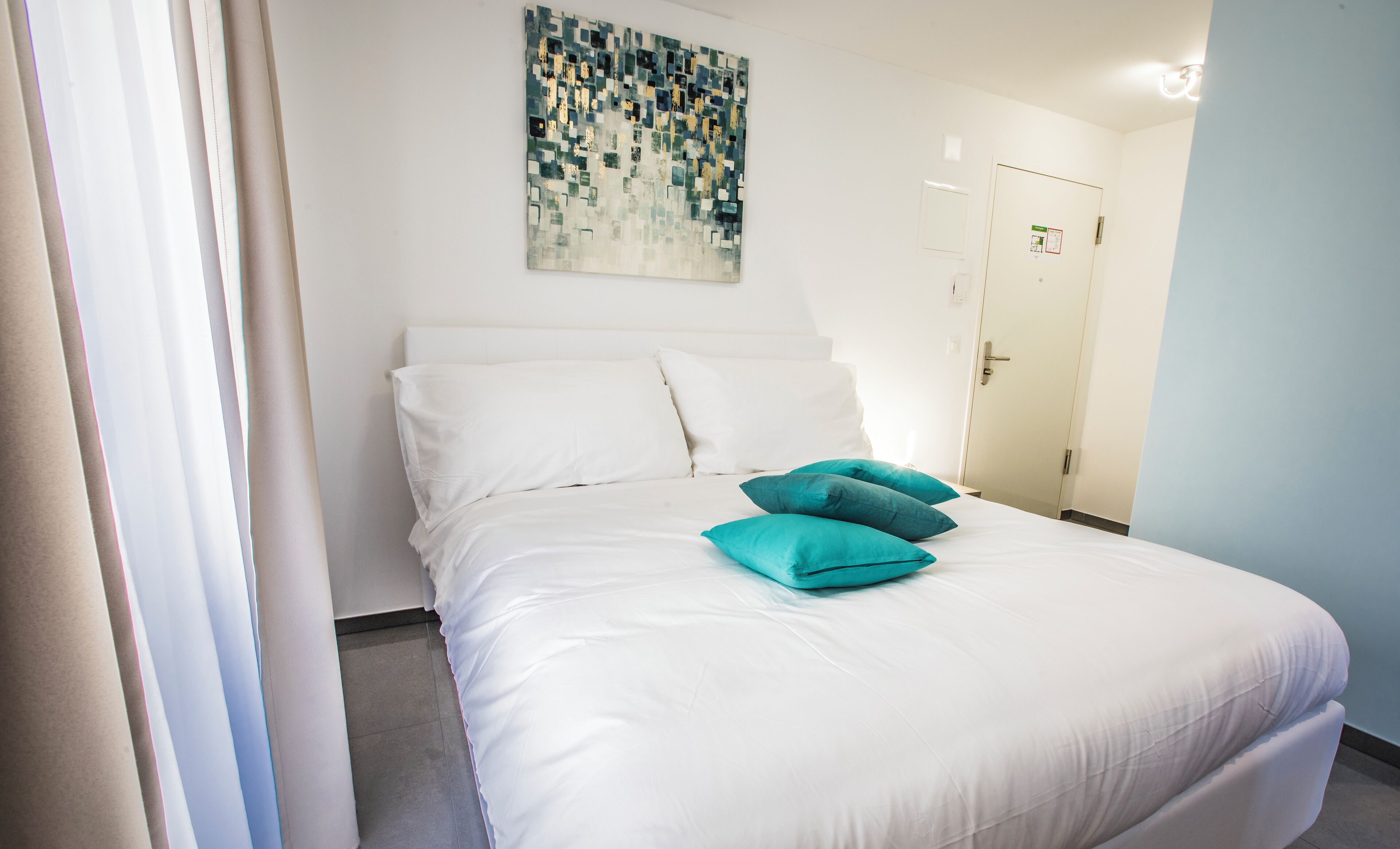 Comfort-Doppelzimmer | Schreibtisch, laptopgeeigneter Arbeitsplatz, kostenloses WLAN