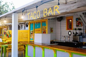 Outdoor dining - Seagrove Crush- Steps to Private Beach! (Santa Rosa Beach)