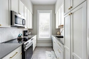 Microwave, oven, dishwasher, coffee/tea maker - Victorian Upstairs Retreat | Near Forsyth Park (Savannah)
