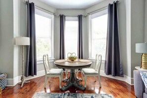 Dining - Victorian Upstairs Retreat | Near Forsyth Park (Savannah)