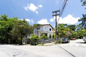 House, Smoking | 2 bedrooms - Casa c Garagem e Varanda a 400 m do Museu Imperial (Petrópolis)