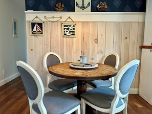 Dining - Modern 3 Bedroom Harwich Retreat, Dog-Friendly, 1 mi to Little Pleasant Bay (Harwich)