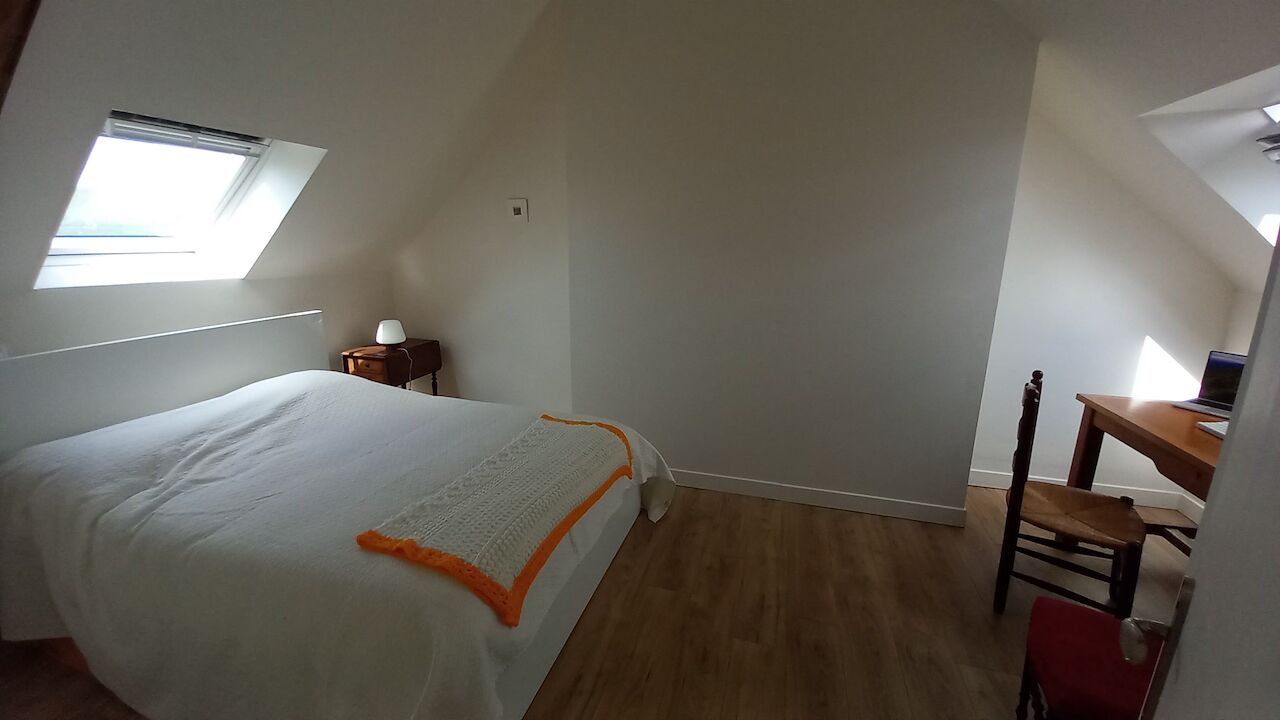 2 chambres, fer et planche à repasser, accès Internet, draps fournis