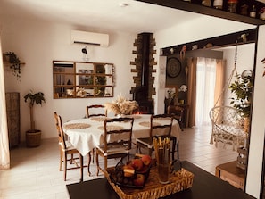 Dining - Charming villa in Provence, calm and relaxation for 10 people (Carpentras)