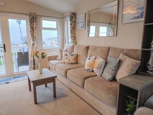 Living area - Gorse Hill 211 (Exmouth)